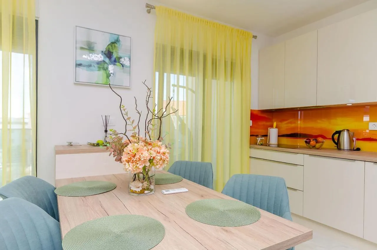 Apartment Linda 特罗吉尔